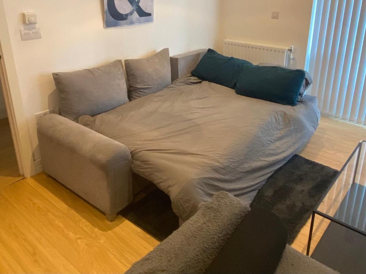 Luxury London Apartment - Steps To East Croydon Train Station Buitenkant foto